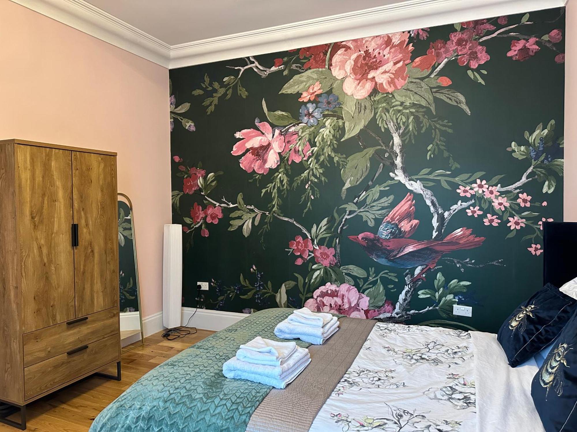 ホテル Rosie Cosy House Cricklewood ロンドン エクステリア 写真